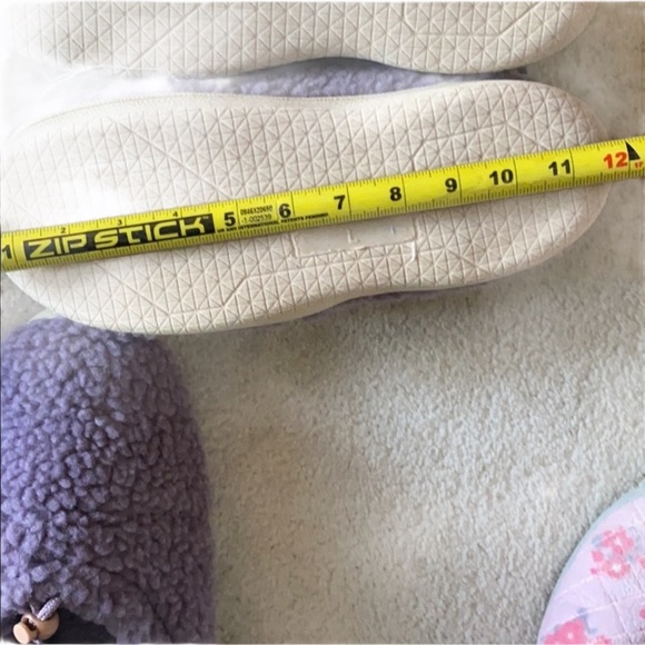 NEW UO Sherpa hard sole slippers unisex - Picture 11 of 11